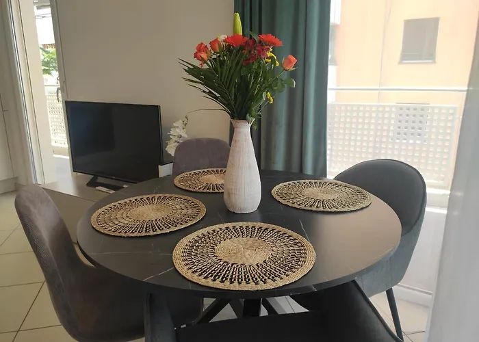 Casa Renoir - Schritte Zum Zee Appartement Locarno