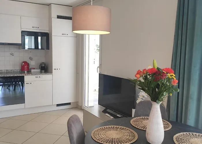 Casa Renoir - Schritte Zum Zee * Locarno